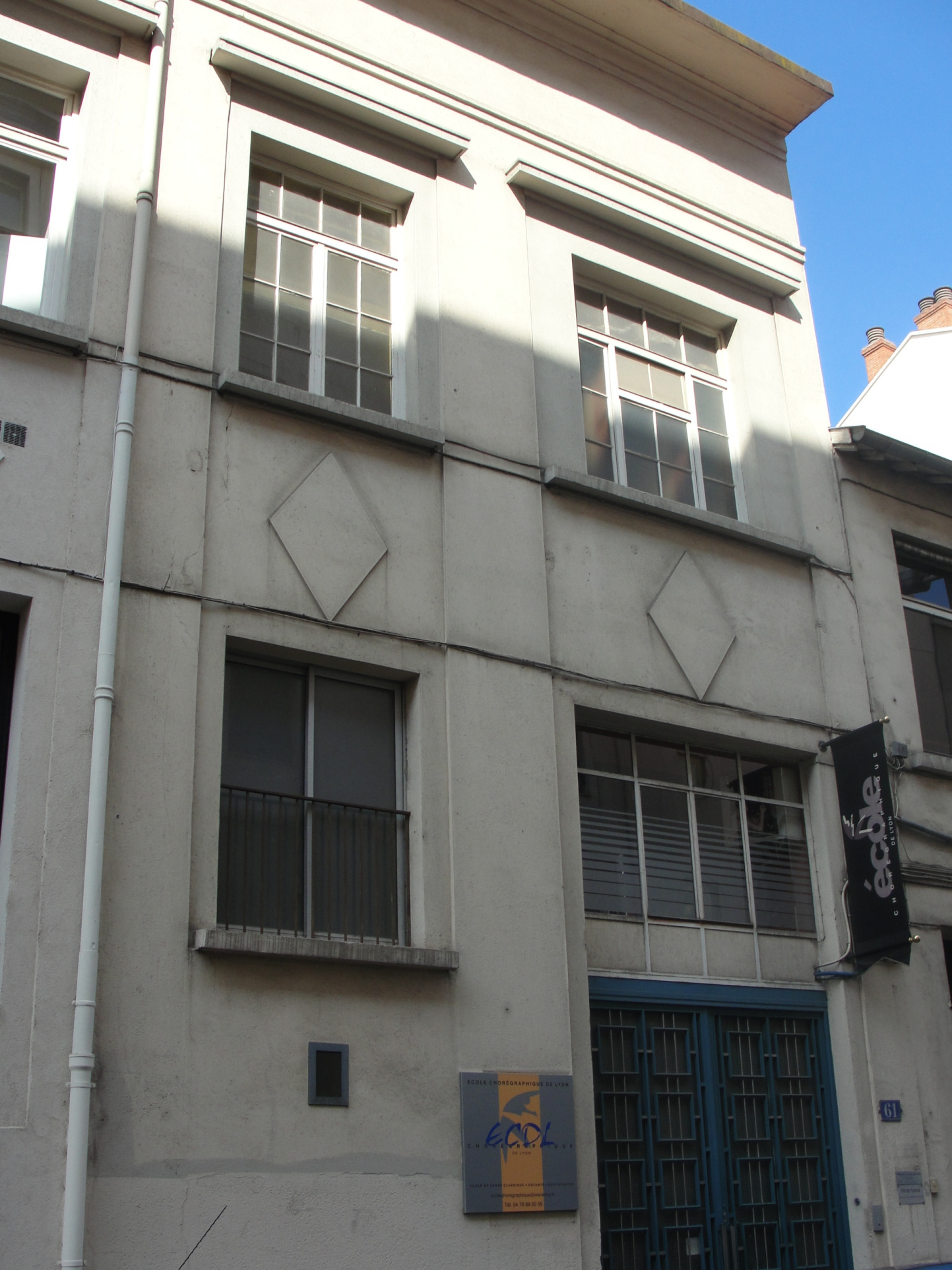 location LOCATION T2 DUPLEX LYON 6ème SULLY